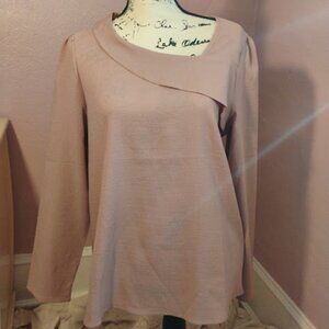 Asymmetrical Blush Pink Long-Sleeve Blouse with Fold-Over Neckline in Size L